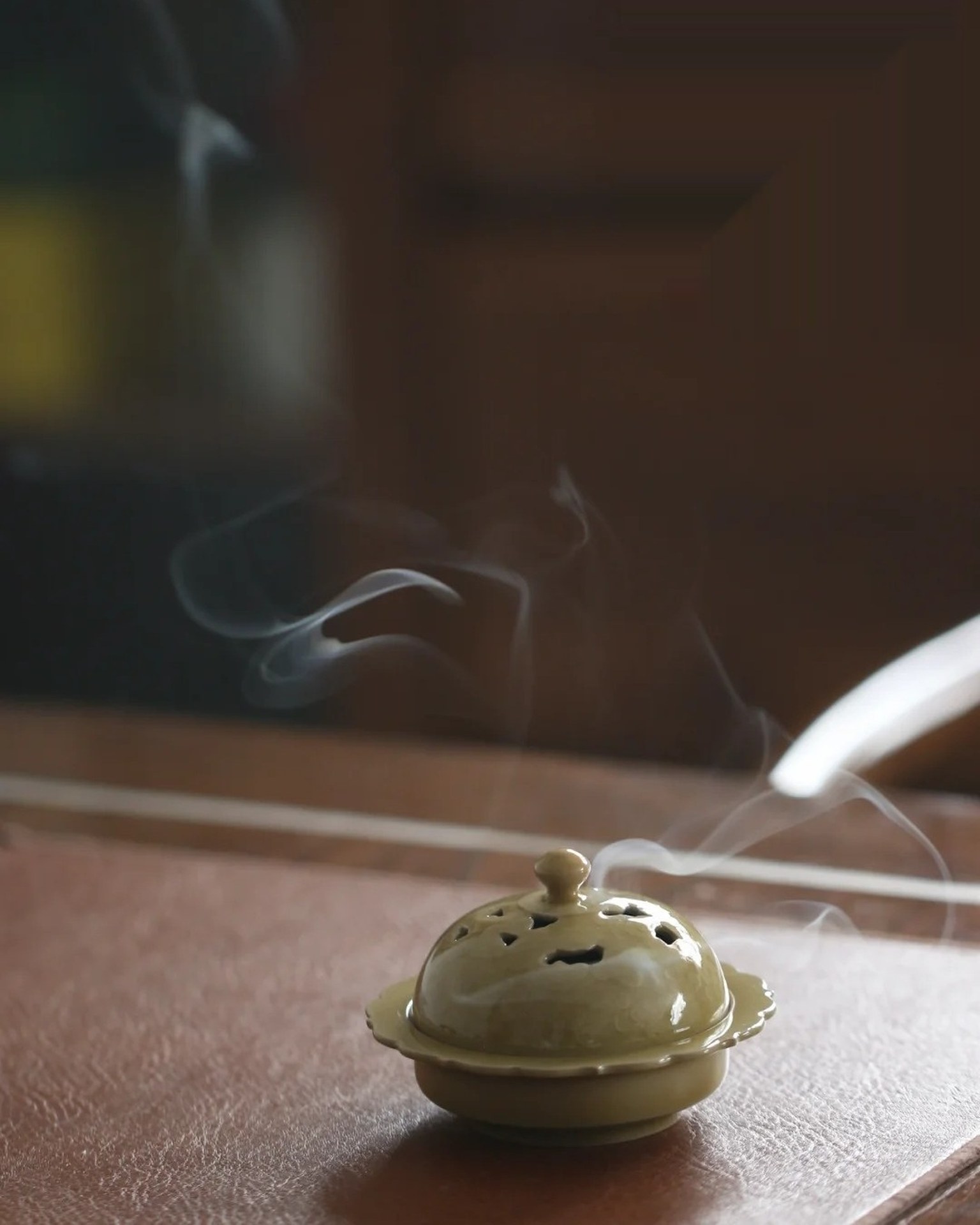 Celadon incense dish